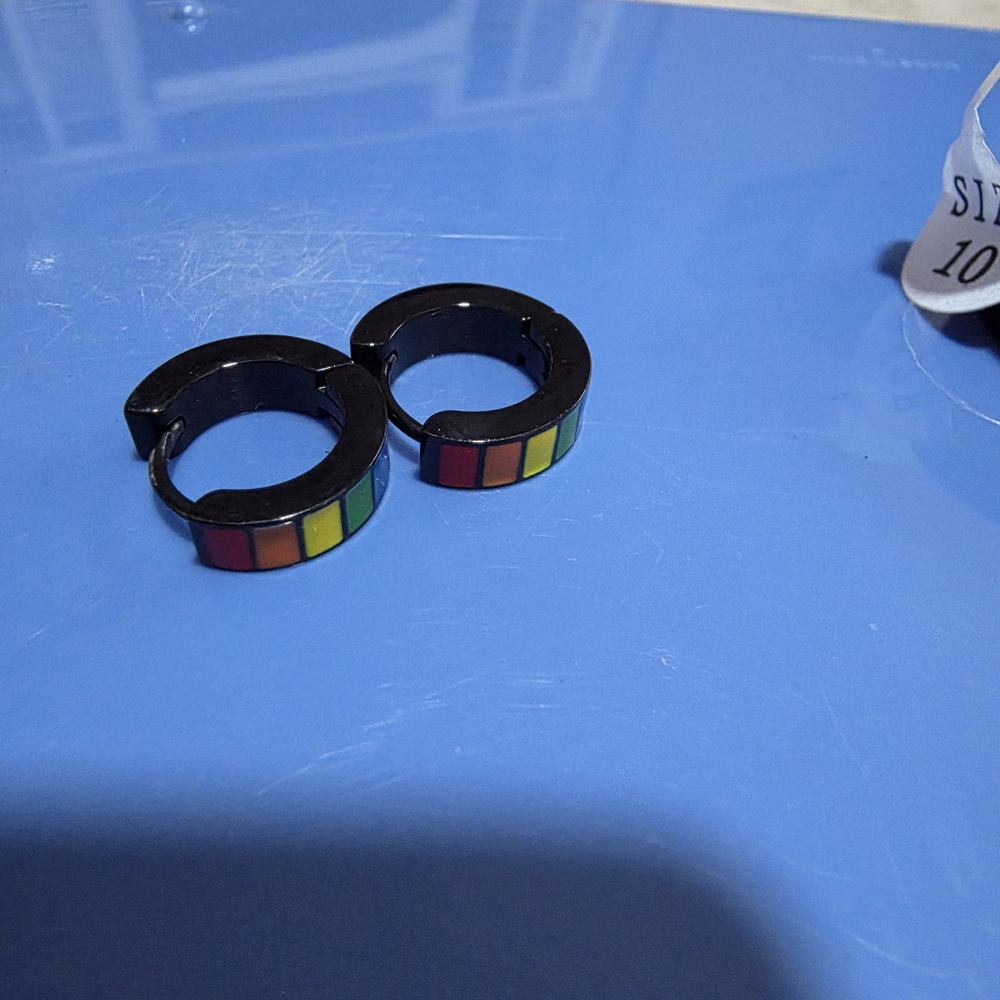 Rainbow Love Rings Set - Picture 4 of 4
